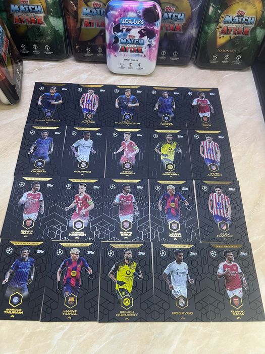 Футболни карти мач аттак Match attax 25/26