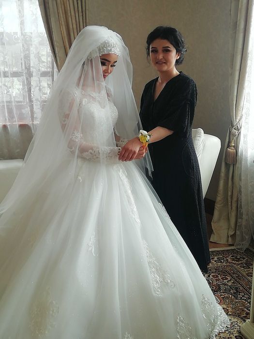 Продаю свадебное платье