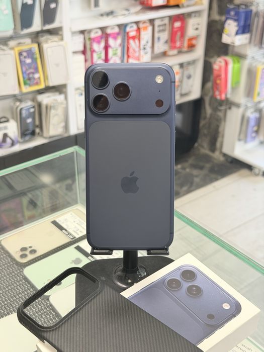Apple iPhone 17 Pro Max 256GB Blue