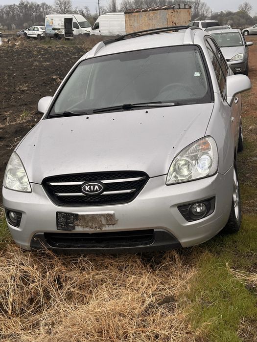 Kia Carens 2.0 CRDI На ЧАСТИ