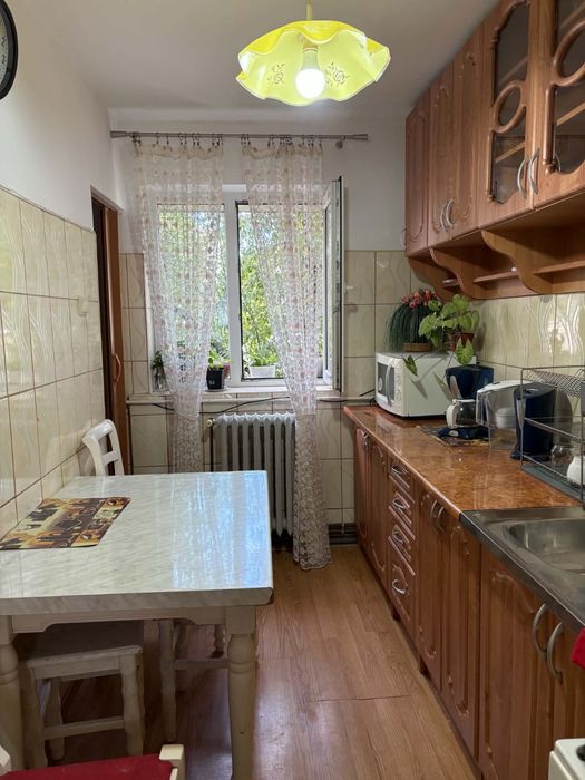 Apartament 4 camere zona Big