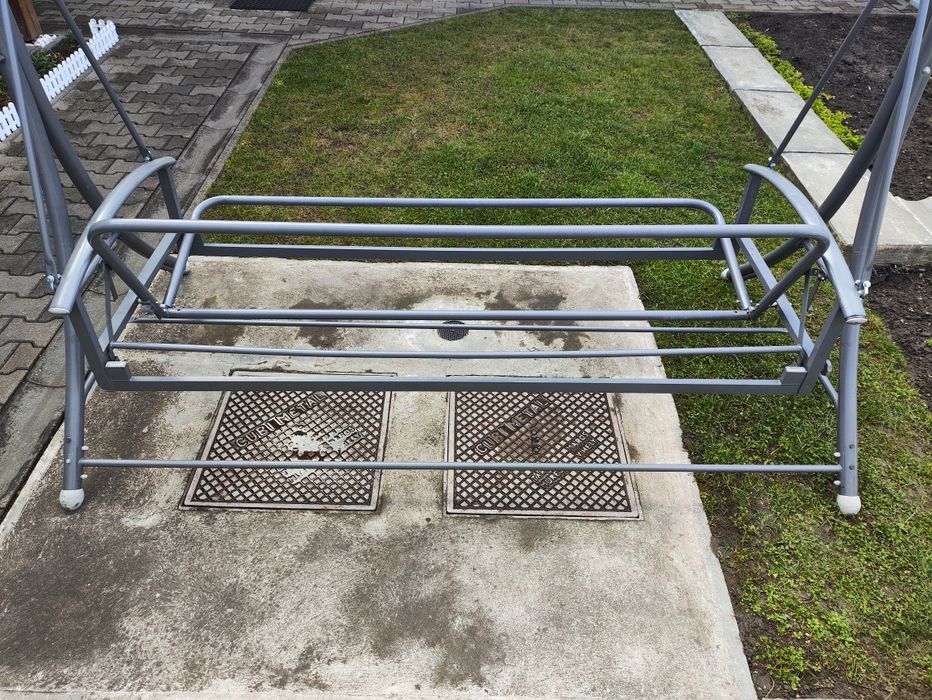 Balansoar gradina 3 persoane - Structura metal