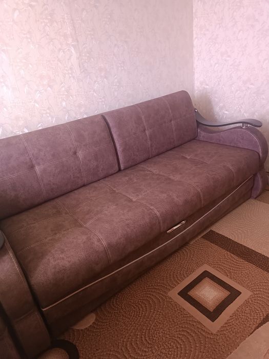 Продам диваны 3и2