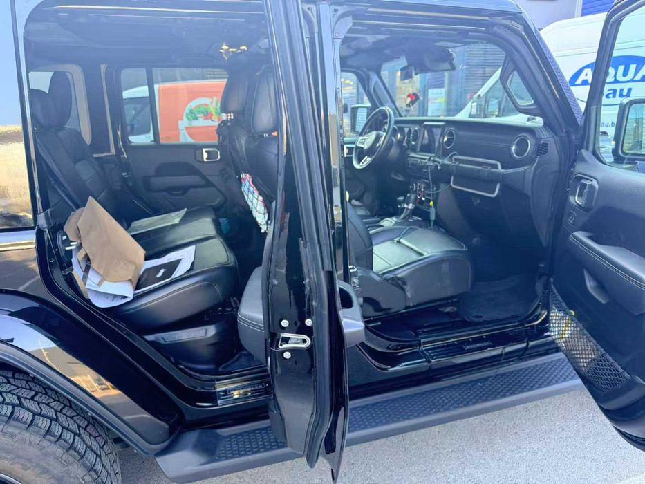 Jeep Wrangler 4xe 2023 Plug-in Hybrid 4x4 375 к.с.