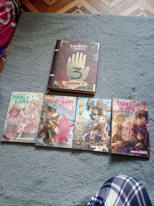 Продам книги новые