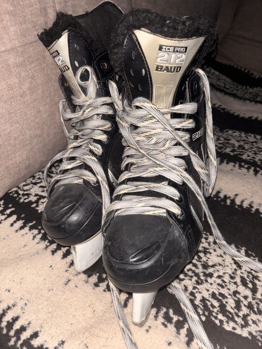 Коньки 42 размер