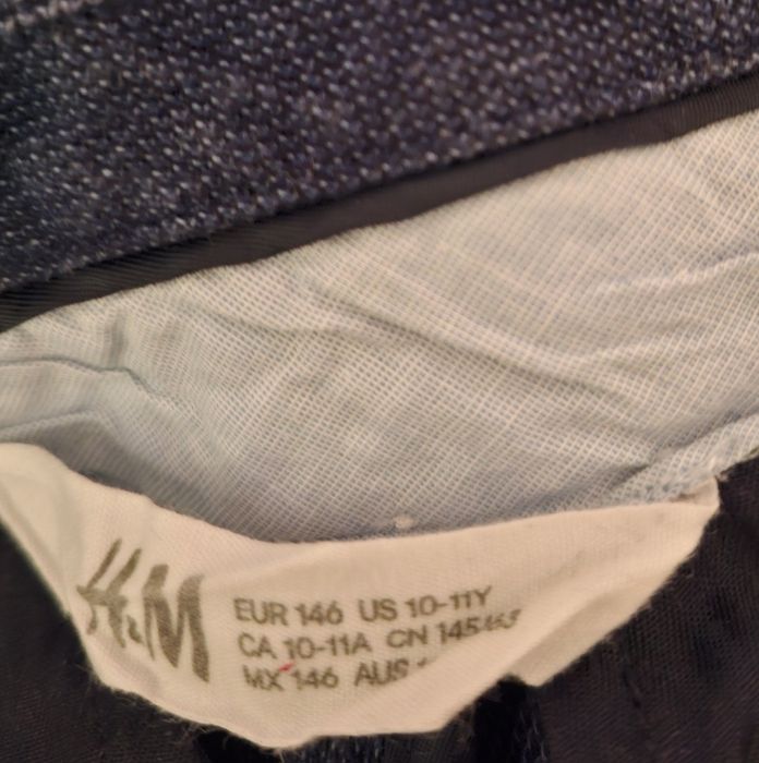 Blugi  pt băiat,varsta 9-10 ani