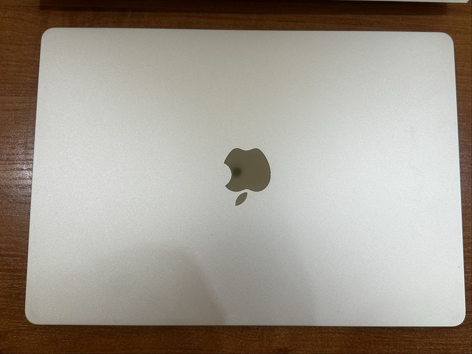 MacBook Air 15 (2023)
