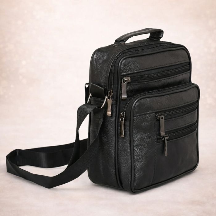 Мъжка чантичка