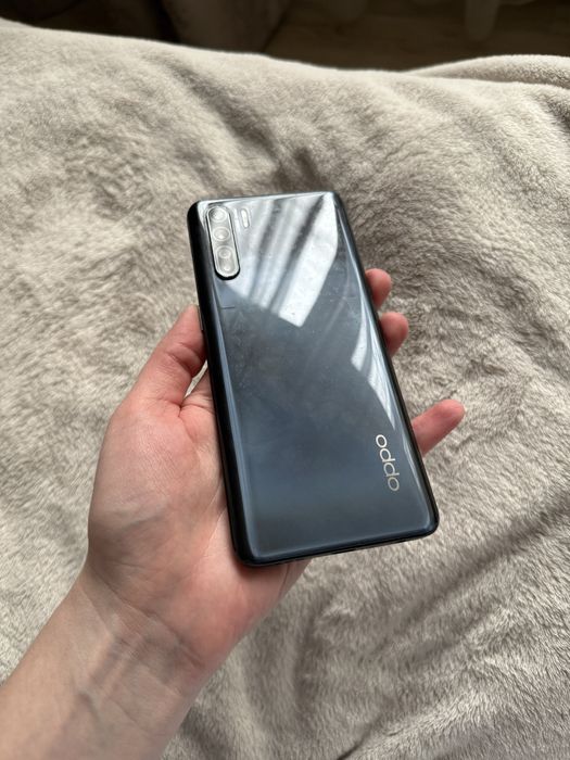 Oppo reno 3 телефон