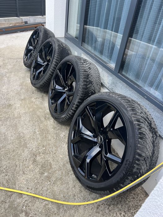 Джанти с гуми за Audi RSQ8  23 цола