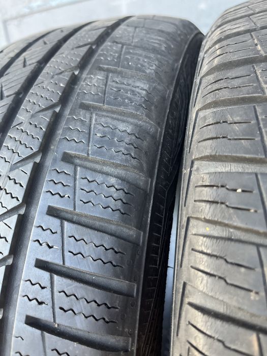 2 бр. всесезонни гуми 205/50/17 Vredestein DOT 2720 5,5 mm