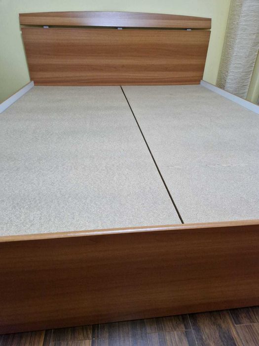 Pat dormitor 163/200 cm, fără saltea, ladă depozitare.