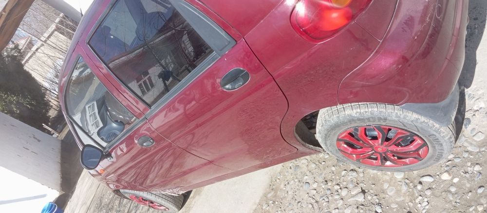 Matiz oladiganlar uchun yaxshi moshina kelishadigan joyi bor pul zarur