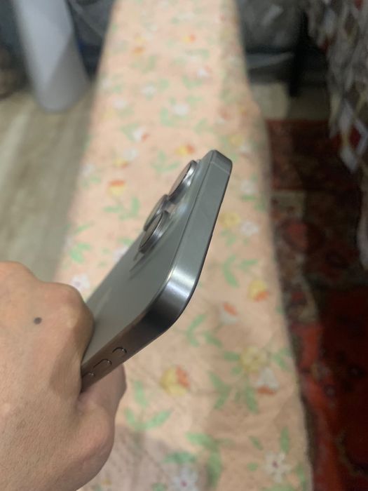 Продам Apple 15 pro