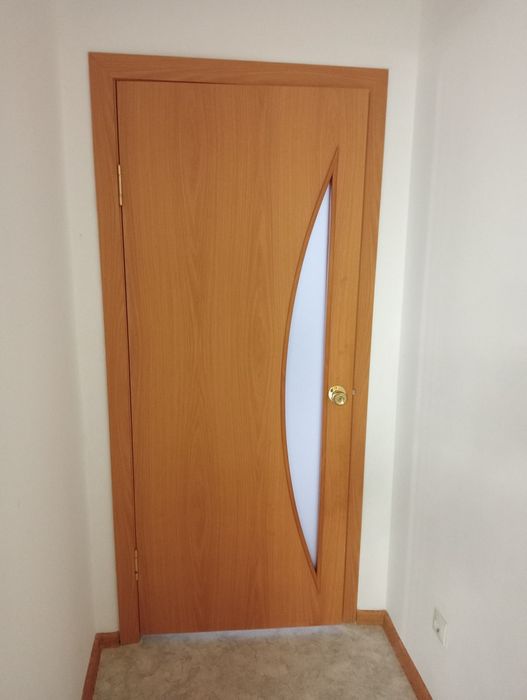 Двери бу ПРОДАМ 5 штук