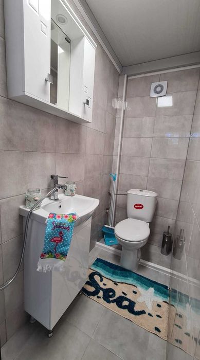 Продавам Каравана