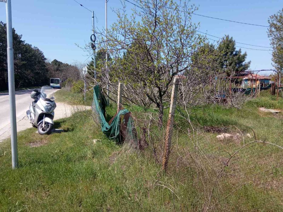 Дава се под наем Парцел в Варна, Трошево - 640 кв.м за 408 € - Снимка #1