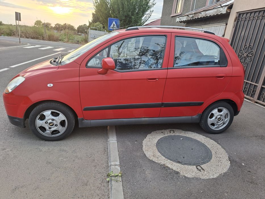 CHEVROLET Spark