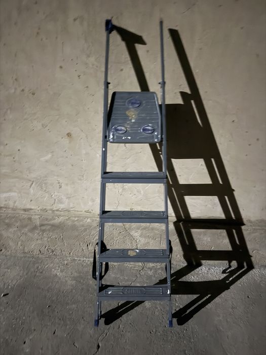 Стремянка домашний