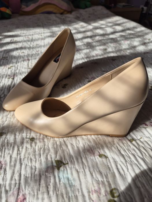 Pantofi platforma m 40