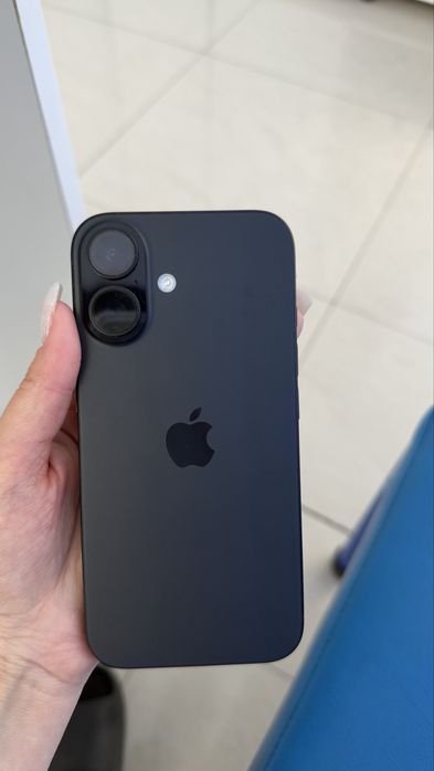 Iphone 16 черный 128гб емкость 92%