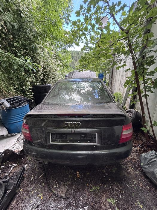 Audi a4 b5 1.9 tdi на части