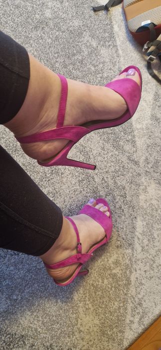 Sandale fucsia Zee Lane piele