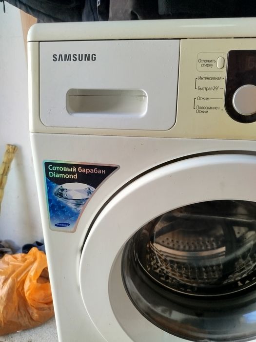 Продам стиральную машину