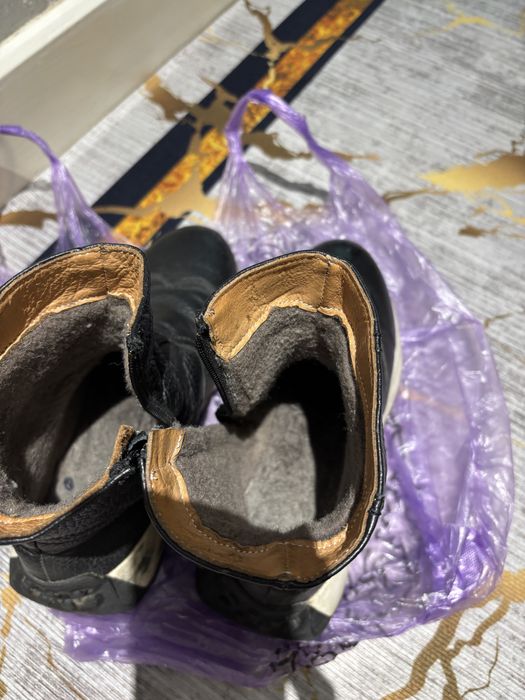 Продам кожанный обувь сапоги