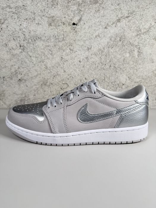 Jordan 1 Low OG Metallic Silver