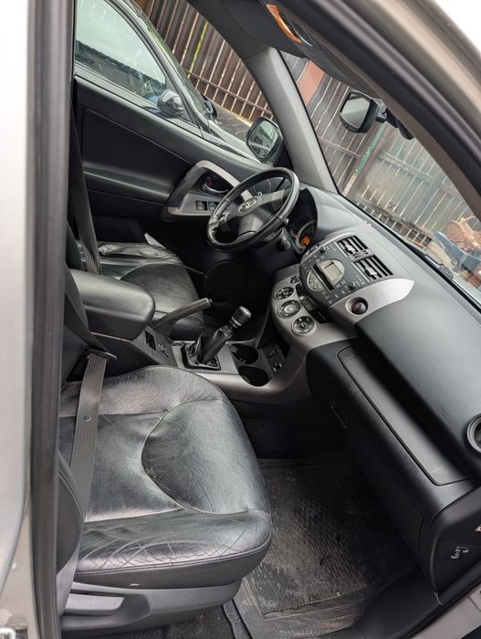 Toyota rav 4 2.2
