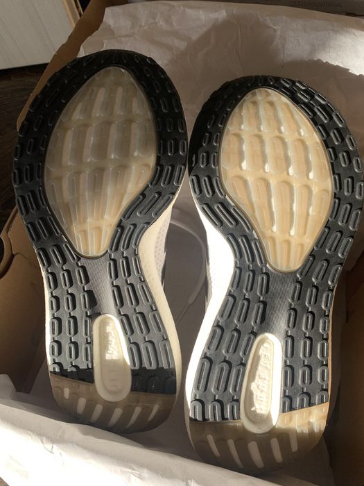 Кроссовки Adidas