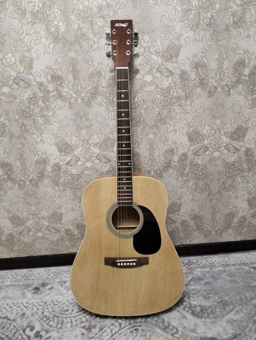 Гитара YAMAHA с комлектами