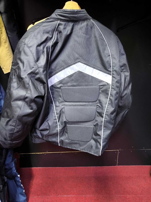 Geaca moto de iarna NOUA, protectii umeri coate si spate impermeabila