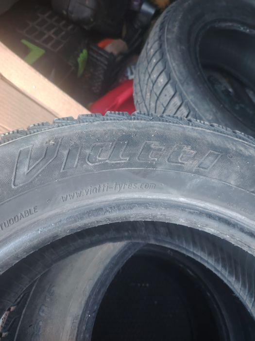 Продам шины viati