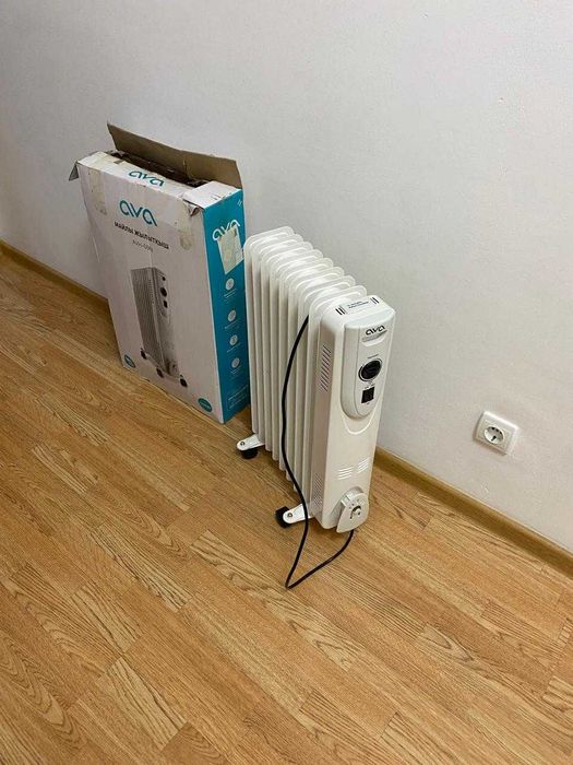 Продам масляный радиатор