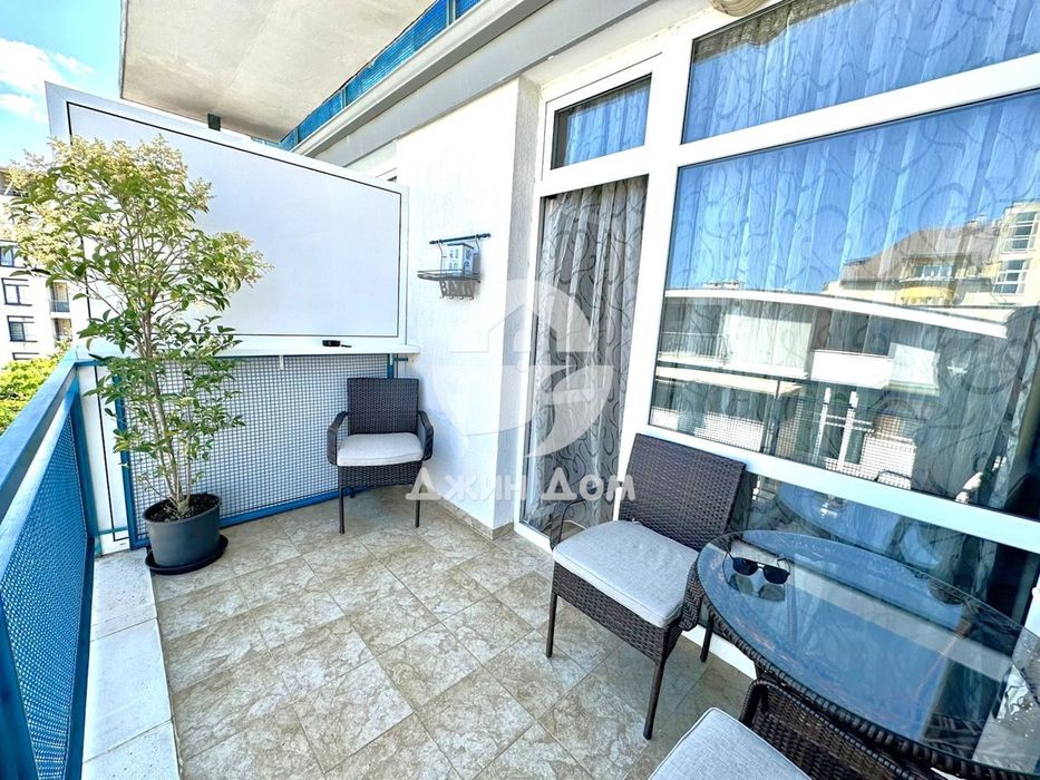 Продава се Двустаен апартамент в к.к. Слънчев бряг - 80 кв.м за 1088 €/кв.м - Снимка #12