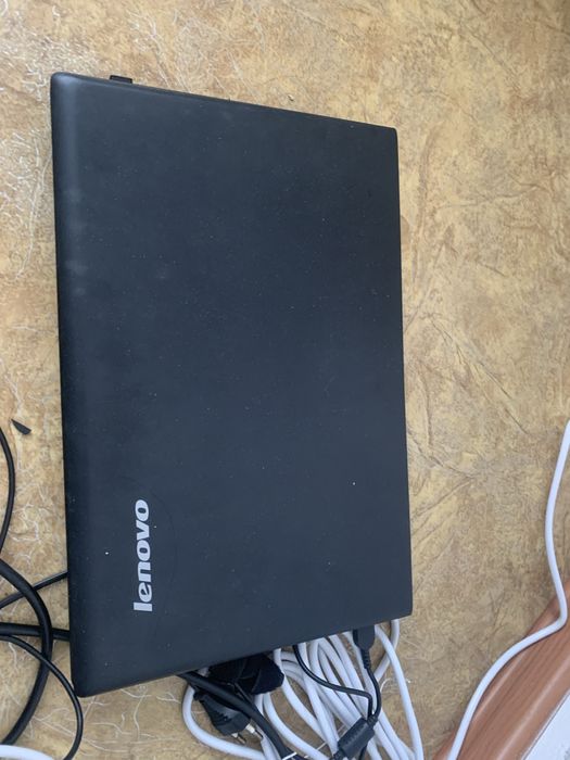 Продам ноутбук lenovo