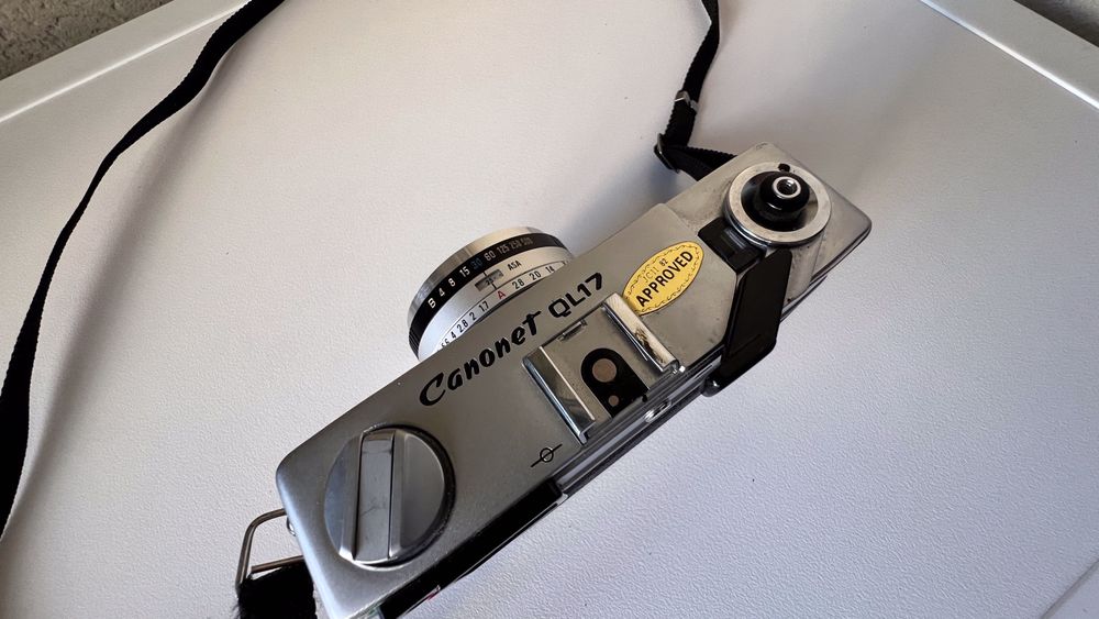 Canon Canonet GIII QL17 + 40mm f/1.7