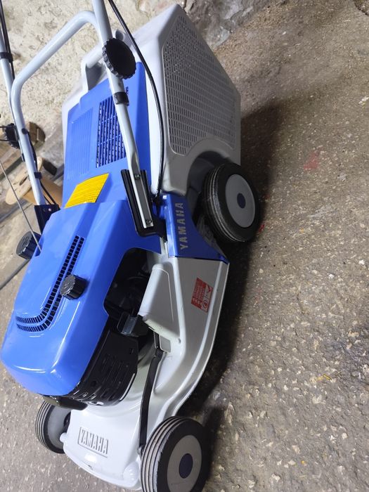 Самоходна бензинова косачка