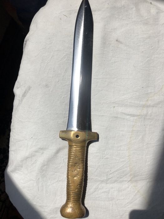 Древен Къс Меч за колекционери