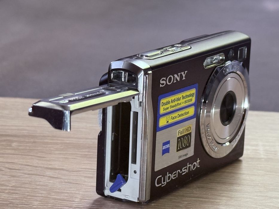 Sony Cyber-shot DSC-W120 – Carl Zeiss