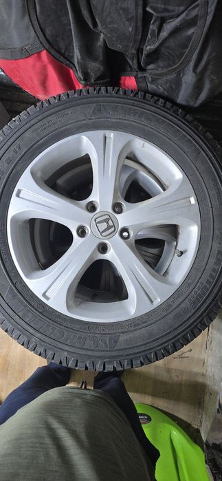 Продам шины с дисками