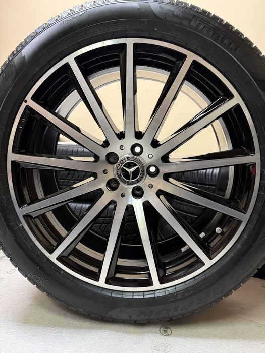 Jante Originale Mercedes GLS-167 pe 22 cu anvelope IARNA !