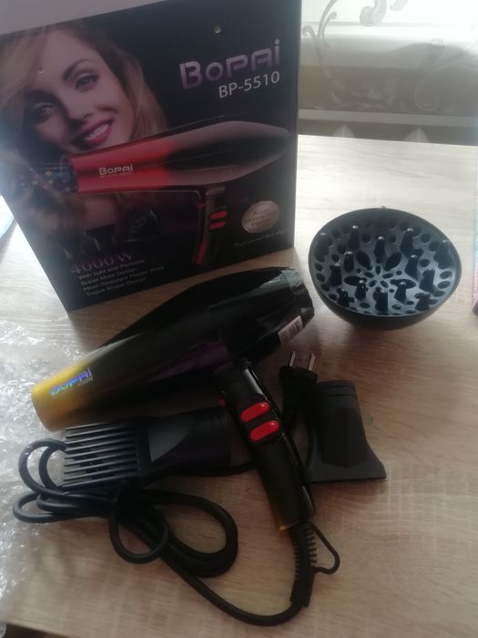 Продам  новый фен