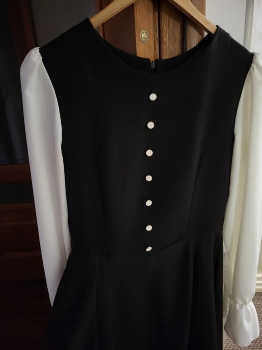 Платье классическое