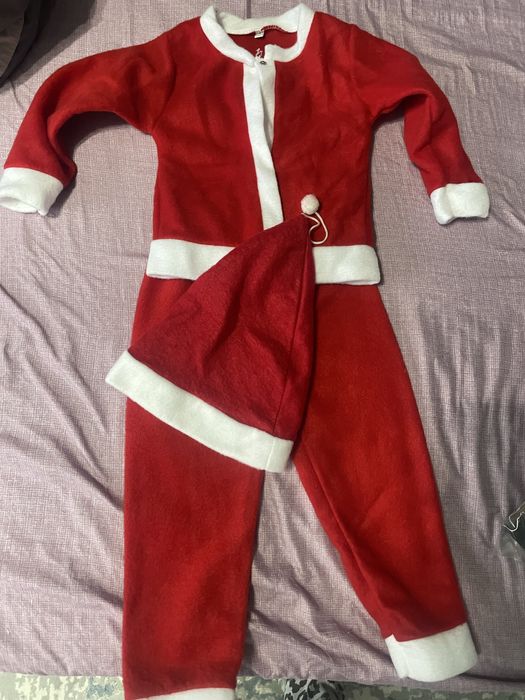 Продаю костюм санты