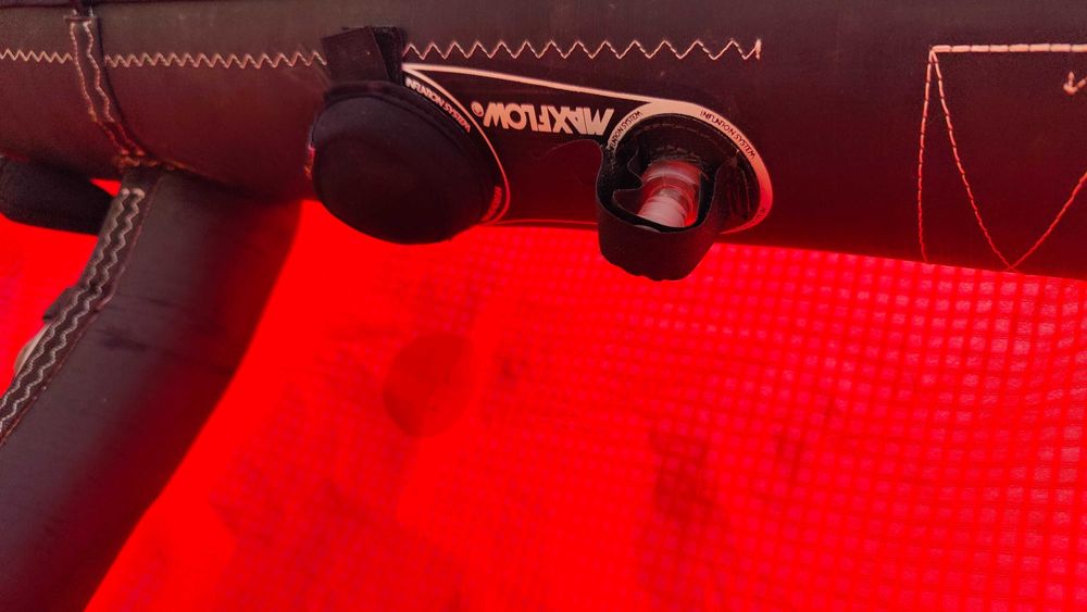 Кайт Liquid Force Solo 9 м2  2020 и бар Mission Control V1