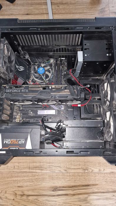 PC, Z-390, i7-9700, 32 Gb Ram, Nvidia 2070S